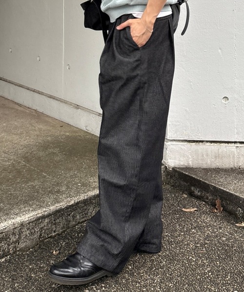 Chikashitsu +(チカシツプラス)の「【Chikashitsu +】stripe denim pants (2color) / 【チカシツプラス】ストライプデニムパンツ(デニムパンツ・メンズ・ブラック/ダークブルー・S)」の5枚目の写真