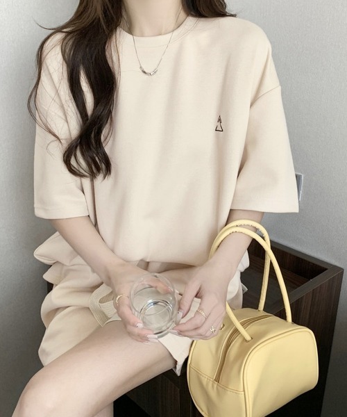 Miniministore(ミニミニストア)の「ワンポイントロゴTシャツセットアップ夏服(セットアップ・レディース・ライトブルー/アイボリー/ダークグレー/ライトグレー・FREE)」の6枚目の写真