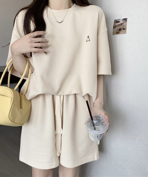 Miniministore(ミニミニストア)の「ワンポイントロゴTシャツセットアップ夏服(セットアップ・レディース・ライトブルー/アイボリー/ダークグレー/ライトグレー・FREE)」の7枚目の写真