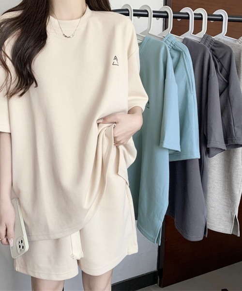 Miniministore(ミニミニストア)の「ワンポイントロゴTシャツセットアップ夏服(セットアップ・レディース・ライトブルー/アイボリー/ダークグレー/ライトグレー・FREE)」の9枚目の写真