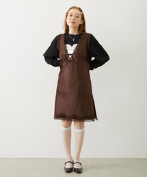 V-NECK LACE DRESS