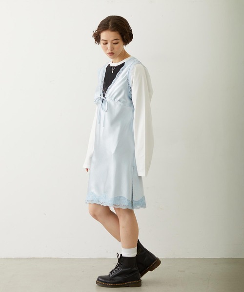 MILKFED.(ミルクフェド)の「V-NECK LACE DRESS(ワンピース・レディース・ブラック/ブラウン/ライトブルー・ONE SIZE)」の9枚目の写真
