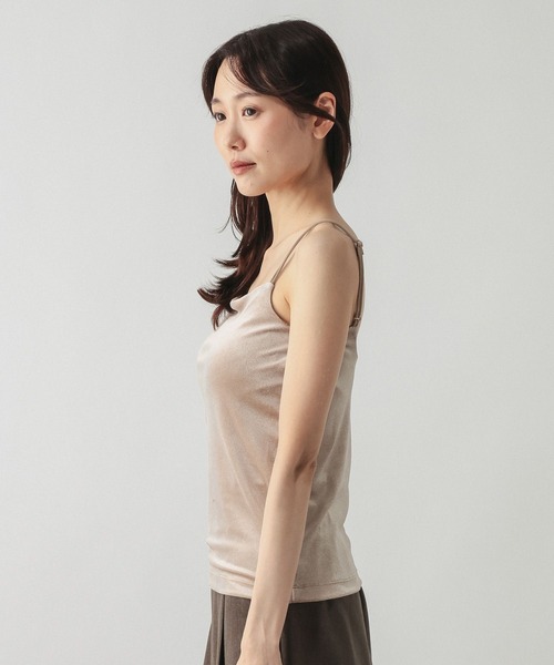 GLOBAL WORK(グローバルワーク)の「ベロアカップ付きキャミ/1051642(キャミソール・レディース・ブラック/グレイッシュベージュ・LARGE/MEDIUM)」の15枚目の写真