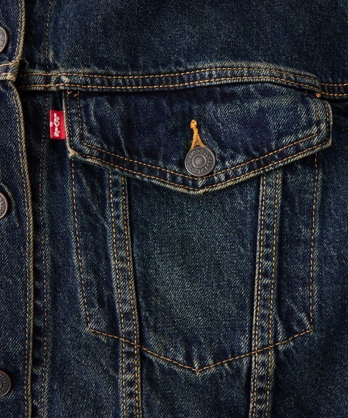 Levi's（リーバイス）の「[LEVI’S/リーバイス] LOOSE CROP TRUCKER デニムジャケット（デニムジャケット・レディース・ライトインディゴブルー/インディゴブルー・S）」の8枚目の写真