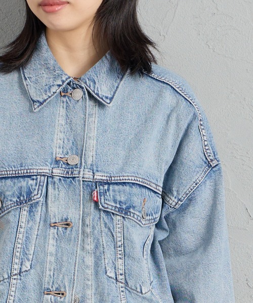 Levi's（リーバイス）の「[LEVI’S/リーバイス] LOOSE CROP TRUCKER デニムジャケット（デニムジャケット・レディース・ライトインディゴブルー/インディゴブルー・S）」の21枚目の写真