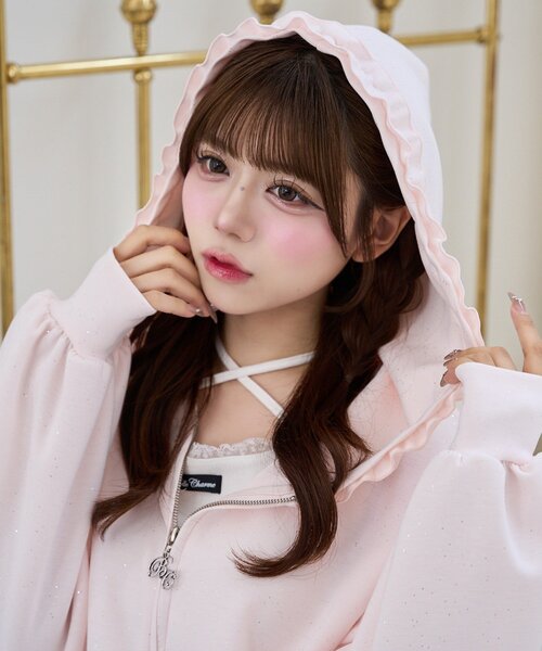 Belle Charme(ベルシャルム)の「【Belle Charme】Logo Label Lace Tank(タンクトップ・レディース・チャコールグレー/オフホワイト/ブラック・FREE)」の15枚目の写真