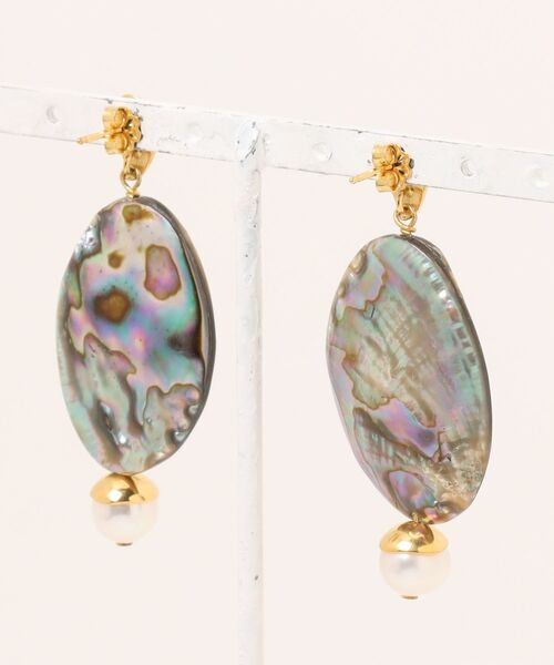A.en（エイエン ）の「【CHAN LUU】DAMARIS DROP EARRINGS（ピアス（両耳用）・レディース・マルチ・ONE SIZE）」の2枚目の写真