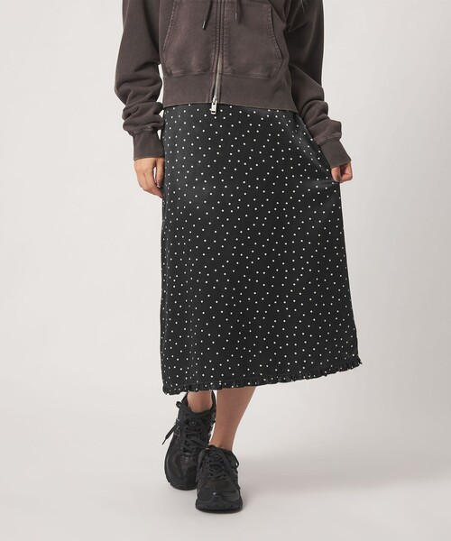BEAUTY&YOUTH UNITED ARROWS(ビューティーアンドユースユナイテッドアローズ)の「ドット フリル ミディアムスカート(スカート・レディース・ブラック/オフホワイト・S/M)」の2枚目の写真