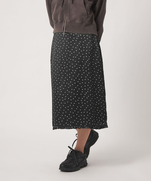 BEAUTY&YOUTH UNITED ARROWS(ビューティーアンドユースユナイテッドアローズ)の「ドット フリル ミディアムスカート(スカート・レディース・ブラック/オフホワイト・S/M)」の3枚目の写真