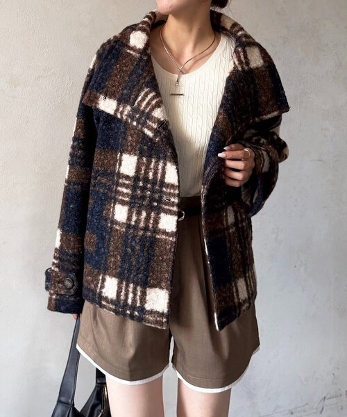 Thevon（ゼボン）の「リングボアスタンドネックコート（その他アウター・レディース・ネイビー/アイボリー/グリーン/チャコールグレー・FREE）」の10枚目の写真