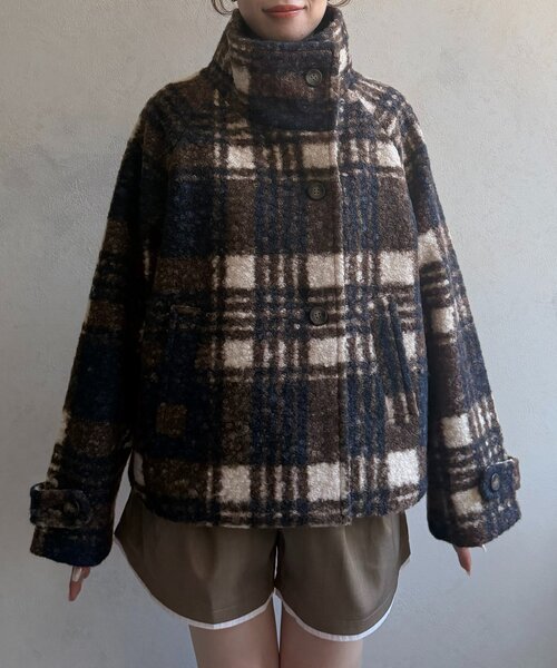 Thevon（ゼボン）の「リングボアスタンドネックコート（その他アウター・レディース・ネイビー/アイボリー/グリーン/チャコールグレー・FREE）」の18枚目の写真