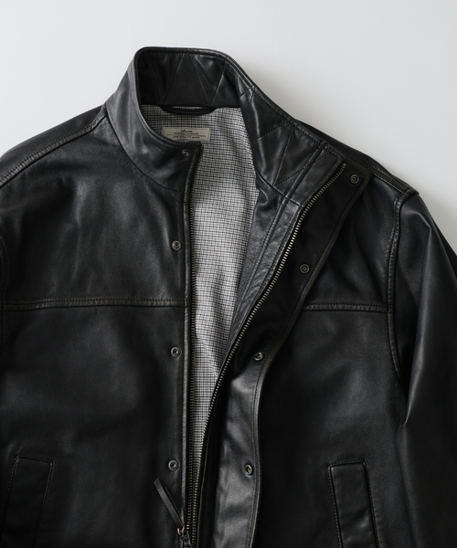 JOURNAL STANDARD relume(ジャーナルスタンダード レリューム)の「ラムレザー スタンドブルゾン(ライダースジャケット・メンズ・ブラック・LARGE/MEDIUM)」の16枚目の写真