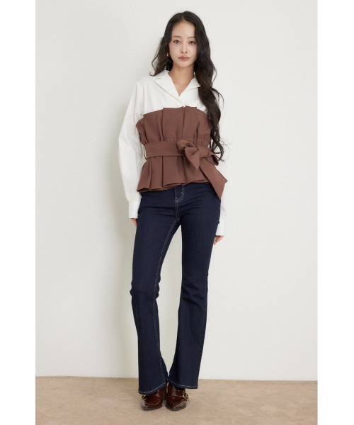 rienda(リエンダ)の「プリーツペプラムシャツトップス 秋服(シャツ/ブラウス・レディース・ダークブラウン/ブラック/ベージュ・FREE)」の10枚目の写真