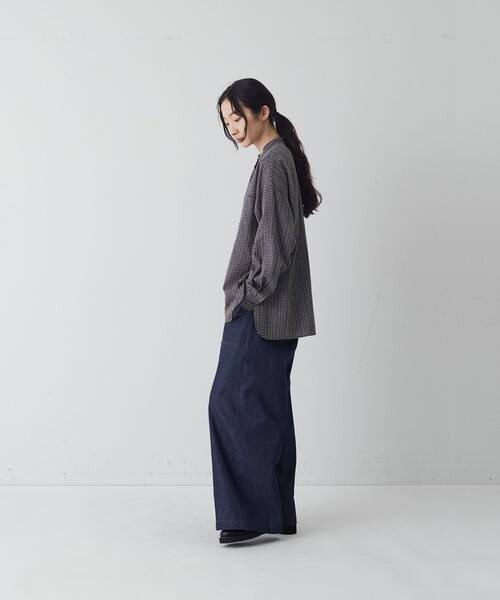 conges payes ADIEU TRISTESSE（コンジェ ペイエ アデュートリステス）の「ラインドットフロッキープリントブラウス（シャツ/ブラウス・レディース・ブラック/チャコールグレー・38）」の6枚目の写真