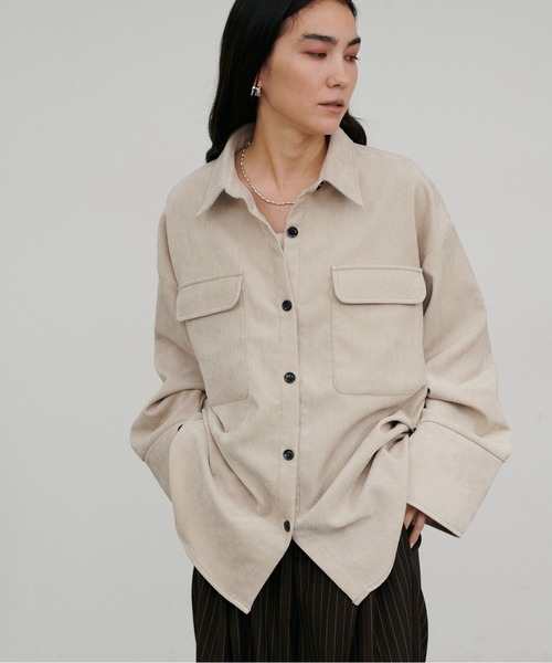 LARUTA(ラルータ)の「【LARUTA】ベロアデニムオーバーサイズシャツ(シャツ/ブラウス・レディース・ネイビー/ブラウン/アイボリー・FREE)」の17枚目の写真