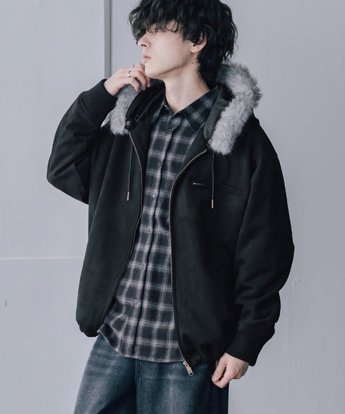 Rocky Monroe(ロッキーモンロー)の「オーバーサイズ PUレザー/フェイクスエード ファー付きダブルジップフードブルゾン N-2Bフライトジャケット(ブルゾン・メンズ・ブラウン/ブラウン系/ブラック/ブラック系・L/XL/M)」の11枚目の写真