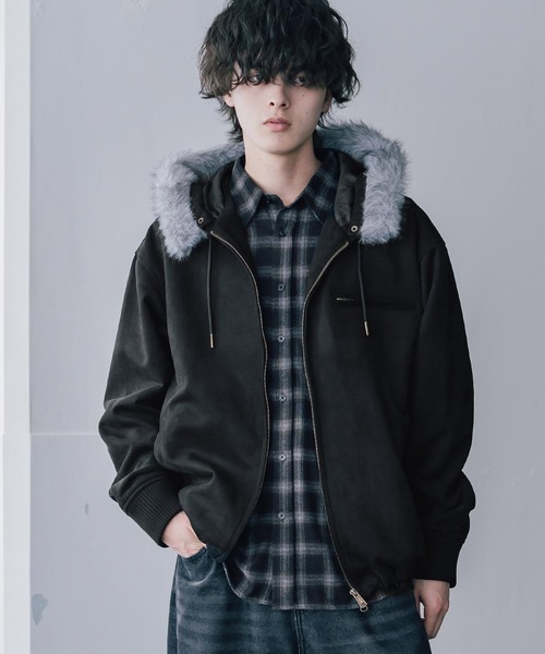 Rocky Monroe(ロッキーモンロー)の「オーバーサイズ PUレザー/フェイクスエード ファー付きダブルジップフードブルゾン N-2Bフライトジャケット(ブルゾン・メンズ・ブラウン/ブラウン系/ブラック/ブラック系・L/XL/M)」の14枚目の写真