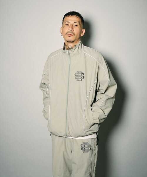 Subciety(サブサエティ)の「Reflective piping nylon jkt(ブルゾン・メンズ・ブラック/グレー・S/M/L/XL)」の5枚目の写真