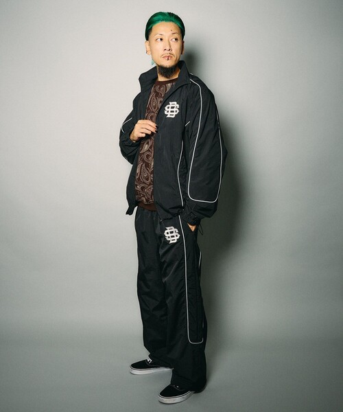 Subciety(サブサエティ)の「Reflective piping nylon jkt(ブルゾン・メンズ・ブラック/グレー・S/M/L/XL)」の12枚目の写真