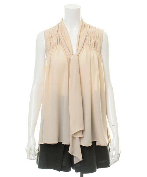 31 Sons de mode（トランテアン　ソン　ドゥ　モード）の「ノースリボウタイブラウス（シャツ/ブラウス・レディース・オフホワイト/ベージュ/ネイビー/ピンク・36）」の3枚目の写真