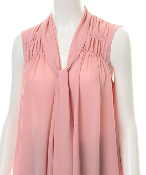 31 Sons de mode（トランテアン　ソン　ドゥ　モード）の「ノースリボウタイブラウス（シャツ/ブラウス・レディース・オフホワイト/ベージュ/ネイビー/ピンク・36）」の7枚目の写真