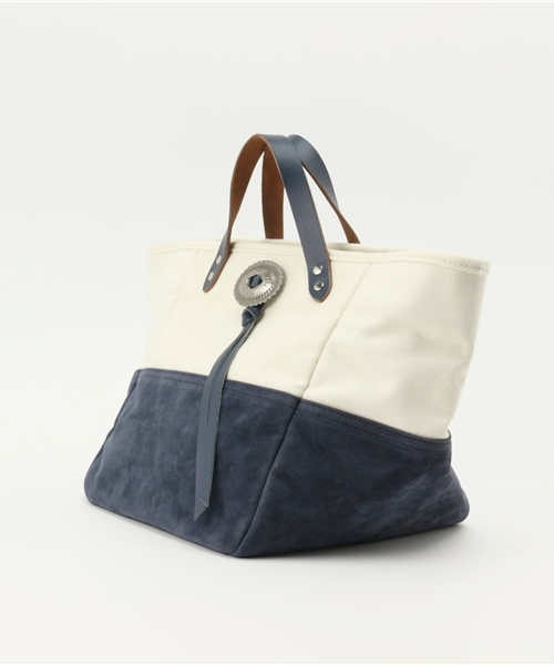 Khaju(カージュ)の「casselini: コンチョトート(トートバッグ・レディース・ネイビー/シルバー・ONE SIZE)」の8枚目の写真