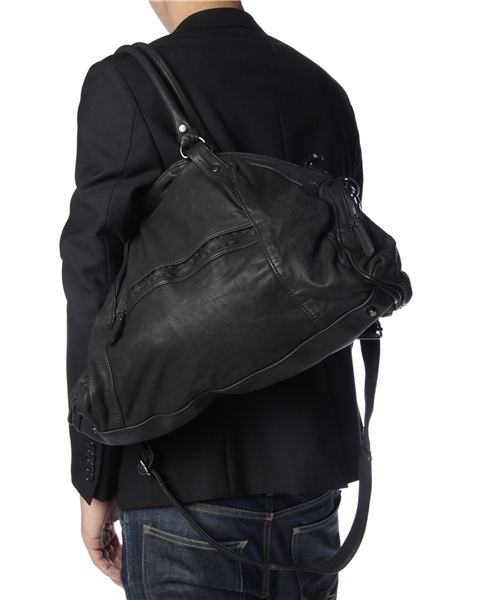 Isola D'Ischia ブラック ドラムバッグ　革製品 Isola D'Ischia ブラック ドラムバッグ 革製品 - メルカリ
