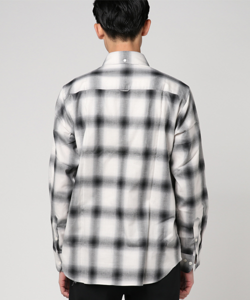 FTC（エフティーシー）の「OMBRE PLAID B.D SHIRT（シャツ/ブラウス・メンズ・ブルー/レッド/ブラック・SMALL/MEDIUM/X-LARGE/LARGE）」の5枚目の写真