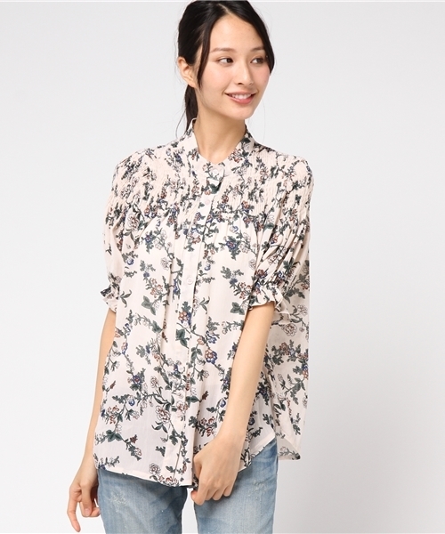 MERLOT（メルロー）の「ボタニカル柄バンドカラーギャザーブラウス1121（シャツ/ブラウス・レディース・イエロー/ピンク/ブラック・FREE）」の14枚目の写真