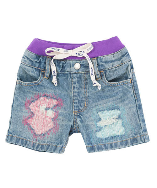 X-girl Stages（エックスガールステージス）の「LIGHT  DENIM  HALF  PANT (4T～6T)（デニムパンツ・キッズ・ブルー/インディゴブルー・4T/5T/6T）」の2枚目の写真