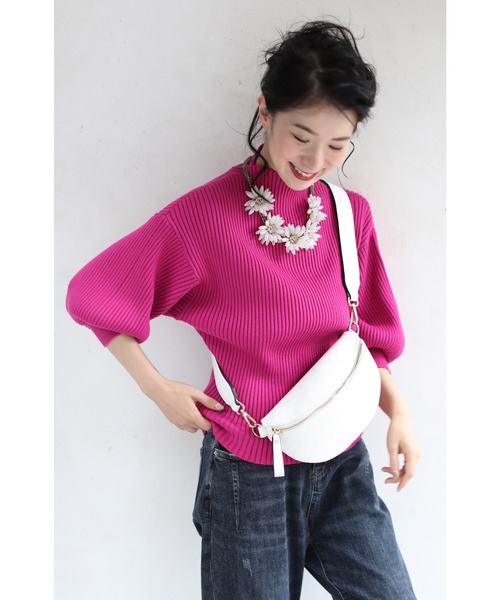 cawaii（カワイイ）の「袖ポワンとオフネックのきれいめリブニットトップス（ニット/セーター・レディース・ブラック/アイボリー/グレー/ピンク/ブラウン/ダークグリーン/ブルー/マジェンタ・M-L/L-XL）」の21枚目の写真