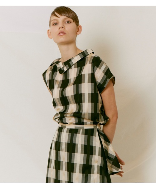 LE CIEL BLEU(ルシェルブルー)の「チェックハイネックトップス(シャツ/ブラウス・レディース・ブラック/グリーン・38/36)」の15枚目の写真