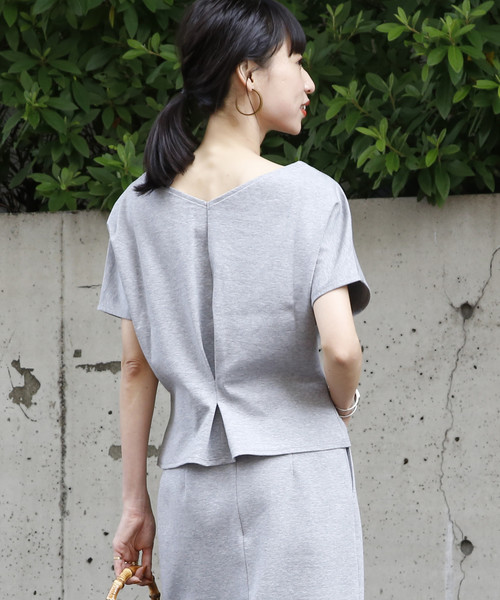 Tiara（ティアラ）の「ポンチ前後2wayウエストタックトップス（Tシャツ/カットソー・レディース・アイボリー/ブラック/ヘザーグレー・FREE）」の15枚目の写真