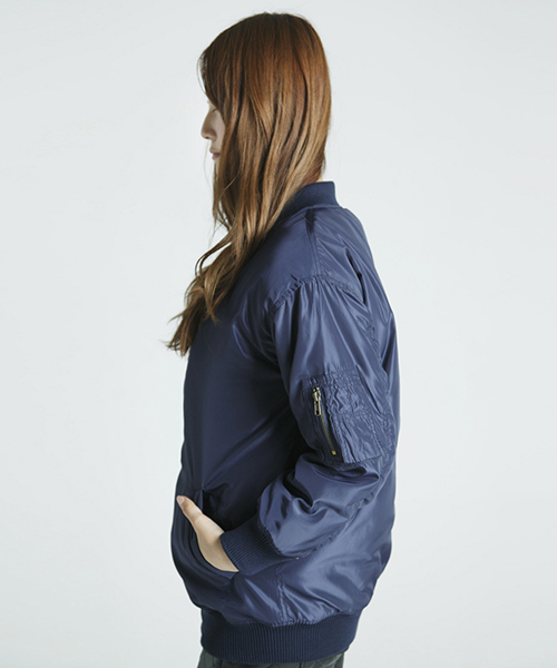 WEGO（ウィゴー）の「WEGO/BIG　MA-1（ブルゾン・レディース・ブラック/ネイビー・FREE）」の12枚目の写真
