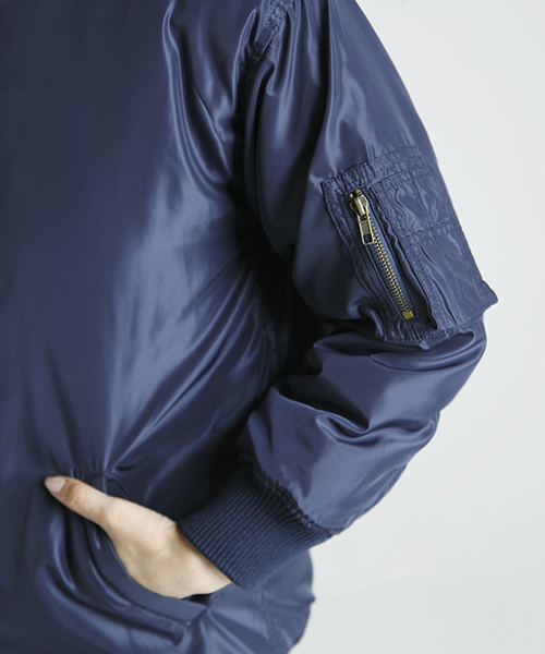 WEGO（ウィゴー）の「WEGO/BIG　MA-1（ブルゾン・レディース・ブラック/ネイビー・FREE）」の15枚目の写真