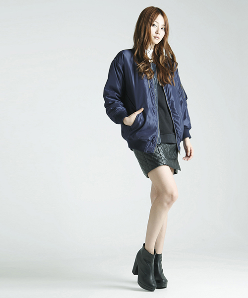 WEGO（ウィゴー）の「WEGO/BIG　MA-1（ブルゾン・レディース・ブラック/ネイビー・FREE）」の9枚目の写真