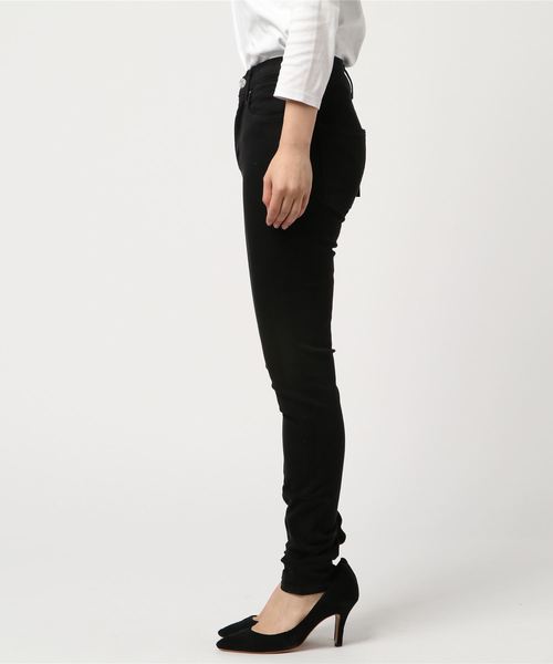 AGOLDE（エーゴールドイー）の「AGOLDE "SOFHIE"デニムパンツ（デニムパンツ・レディース・ブラック・23/24/25/27）」の2枚目の写真