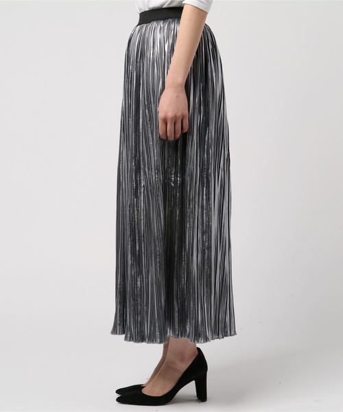 archives（アルシーヴ）の「グリッタープリーツスカート（スカート・レディース・ブラック/グレー/モカ・MEDIUM）」の4枚目の写真