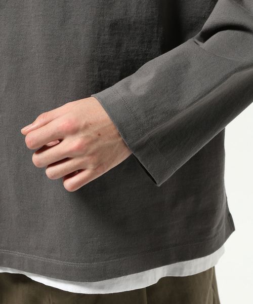 JOURNAL STANDARD J.S HOMESTEAD(ジャーナルスタンダードホームステッド)の「WIDE SILHOUETTE FULL LENGTH L/S #(Tシャツ/カットソー・メンズ・ホワイト/ブラウン/グレー/オレンジ/マスタード・SMALL/MEDIUM/LARGE)」の14枚目の写真