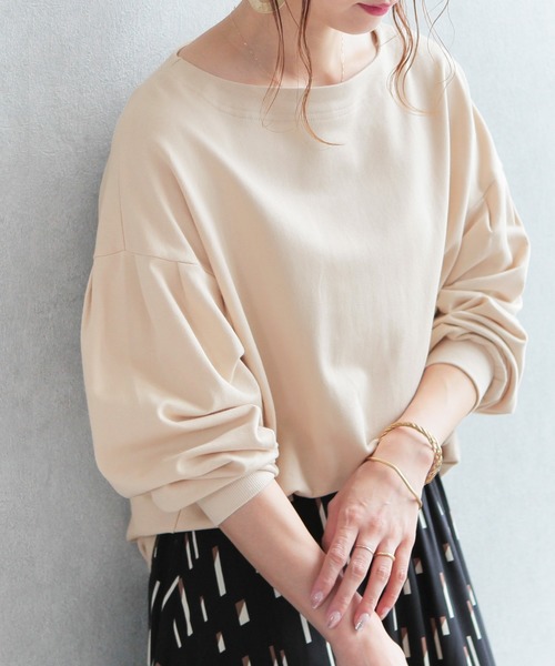 reca（レカ）の「ボートネック ボリュームスウェットカットソー（スウェット・レディース・ベージュ/ネイビー/ライトグレー/オフホワイト/ピンク/カーキ/アイボリー/モカ/ベージュ系その他/ラベンダー/ブラウン系その他/ベージュ系その他2・FREE）」の8枚目の写真