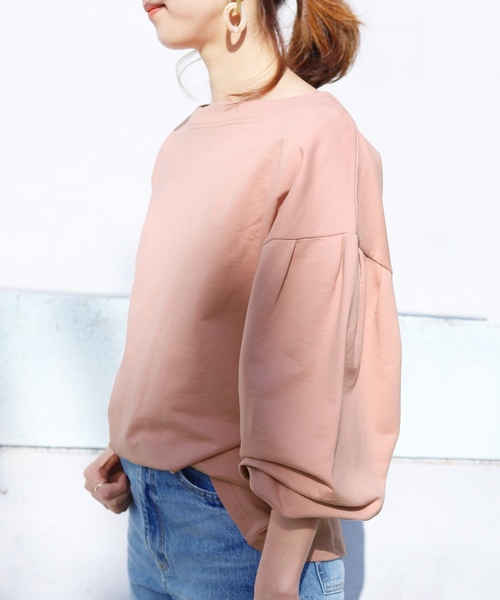 reca（レカ）の「ボートネック ボリュームスウェットカットソー（スウェット・レディース・ベージュ/ネイビー/ライトグレー/オフホワイト/ピンク/カーキ/アイボリー/モカ/ベージュ系その他/ラベンダー/ブラウン系その他/ベージュ系その他2・FREE）」の19枚目の写真