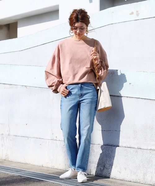 reca（レカ）の「ボートネック ボリュームスウェットカットソー（スウェット・レディース・ベージュ/ネイビー/ライトグレー/オフホワイト/ピンク/カーキ/アイボリー/モカ/ベージュ系その他/ラベンダー/ブラウン系その他/ベージュ系その他2・FREE）」の21枚目の写真