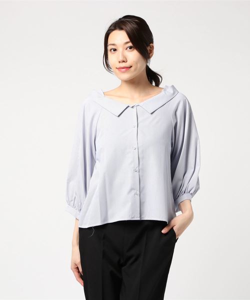 TRUDEA(トルディア)の「衿付きボリュームスリーブシャツブラウス(シャツ/ブラウス・レディース・ホワイト/ブルー/ホワイト×ブルー/ホワイト×グレー・MEDIUM/LARGE)」の14枚目の写真