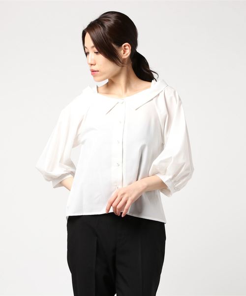 TRUDEA(トルディア)の「衿付きボリュームスリーブシャツブラウス(シャツ/ブラウス・レディース・ホワイト/ブルー/ホワイト×ブルー/ホワイト×グレー・MEDIUM/LARGE)」の13枚目の写真