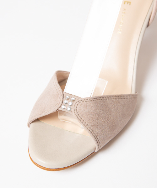 PICHE ABAHOUSE(ピシェ アバハウス)の「セパレートビジューサンダル(サンダル・レディース・オレンジ/ブラック/グレイッシュベージュ・34/40/37/35/38/39/36)」の5枚目の写真