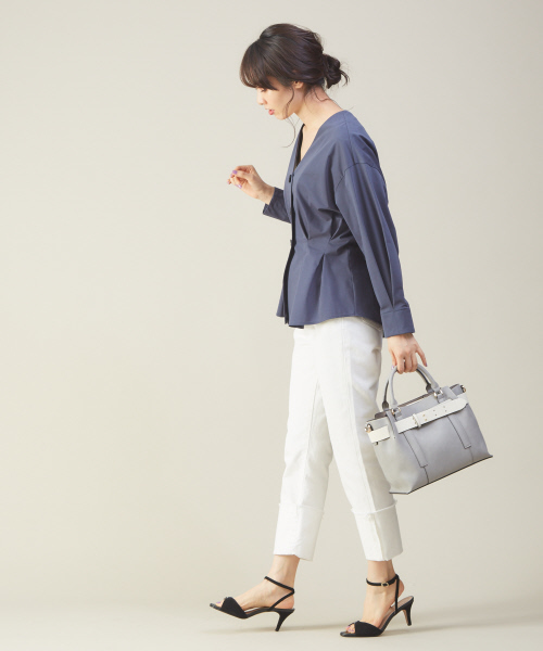 PICHE ABAHOUSE(ピシェ アバハウス)の「セパレートビジューサンダル(サンダル・レディース・オレンジ/ブラック/グレイッシュベージュ・34/40/37/35/38/39/36)」の18枚目の写真