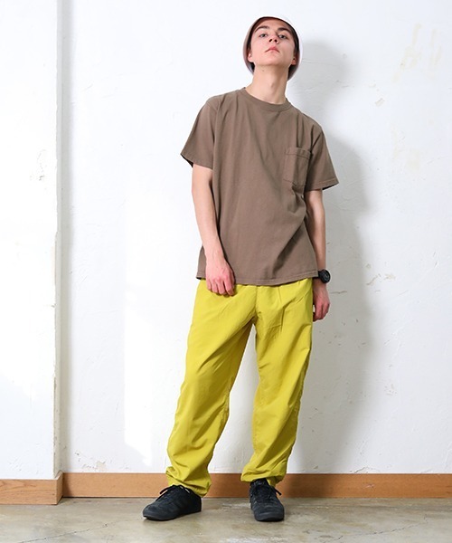 Goodwear(Since1983)（グッドウェア）の「【MADE IN USA】S/S POCKET TEE /ショートスリーブ ポケット ティー（Tシャツ/カットソー・メンズ・ホワイト/チャコールグレー/ブラック/ネイビー/ダークオリーブ/マスタード/ブルーグラス/ブラック系その他/杢グレー/ブラウン系その他/ナチュラル/グリーン系その他/パープル系その他/イエロー系その他/ピンク系その他/レッド/グリーン系その他2/グリーン系その他3/グレー系その他/レモンイエロー/ベージュ系その他/ブルー系その他/ベージュ系その他2/グリーン系その他5/グレー系その他2/レッド系その他/ブラウン/グリーン/ピンク/ブルー/ライトイエロー/カーキ/ライトグレー系/ブルー系その他2/ホワイト系その他3/オレンジ系その他/パープル系その他2/グリーン系その他4/ブラウン系その他2/ブルー系その他7/ブルー系その他3/ピンク系その他2/ライトオレンジ系/グリーン系その他7/ベージュ系その他3/レッド系その他2/オレンジ系その他2/ピンク系その他3/ブラウン系その他3・SMALL/MEDIUM/LARGE/X-LARGE）」の11枚目の写真