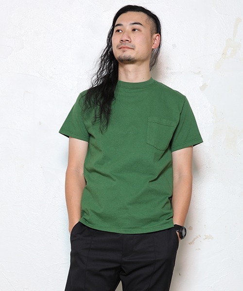 Goodwear(Since1983)（グッドウェア）の「【MADE IN USA】S/S POCKET TEE /ショートスリーブ ポケット ティー（Tシャツ/カットソー・メンズ・ホワイト/チャコールグレー/ブラック/ネイビー/ダークオリーブ/マスタード/ブルーグラス/ブラック系その他/杢グレー/ブラウン系その他/ナチュラル/グリーン系その他/パープル系その他/イエロー系その他/ピンク系その他/レッド/グリーン系その他2/グリーン系その他3/グレー系その他/レモンイエロー/ベージュ系その他/ブルー系その他/ベージュ系その他2/グリーン系その他5/グレー系その他2/レッド系その他/ブラウン/グリーン/ピンク/ブルー/ライトイエロー/カーキ/ライトグレー系/ブルー系その他2/ホワイト系その他3/オレンジ系その他/パープル系その他2/グリーン系その他4/ブラウン系その他2/ブルー系その他7/ブルー系その他3/ピンク系その他2/ライトオレンジ系/グリーン系その他7/ベージュ系その他3/レッド系その他2/オレンジ系その他2/ピンク系その他3/ブラウン系その他3・SMALL/MEDIUM/LARGE/X-LARGE）」の20枚目の写真
