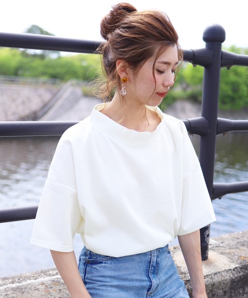 reca(レカ)の「スタンドカラーカットソー(Tシャツ/カットソー・レディース・ブラック/オフホワイト/カーキ・FREE)」の2枚目の写真