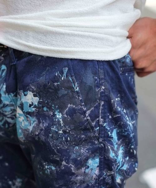 GOSTAR DE FUGA（ゴスタール ジフーガ）の「花柄ショートパンツ